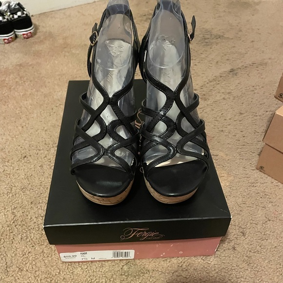 Fergie footwear womens wedges size 7.5